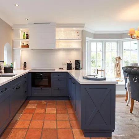 Holiday home Friesenweg Wenningstedt-Braderup